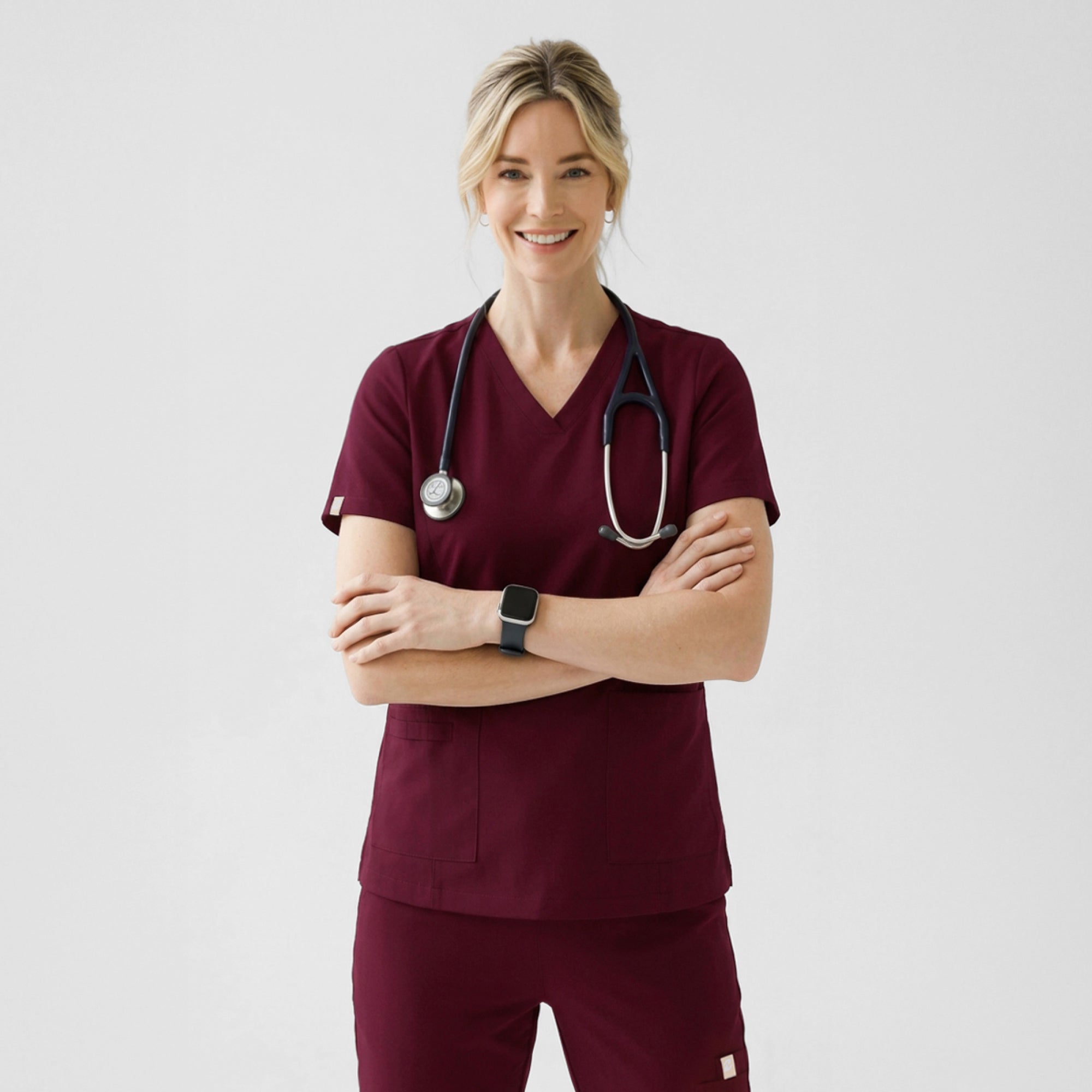 Zenir | Women's VersaPocket Scrub Top - Burgundy