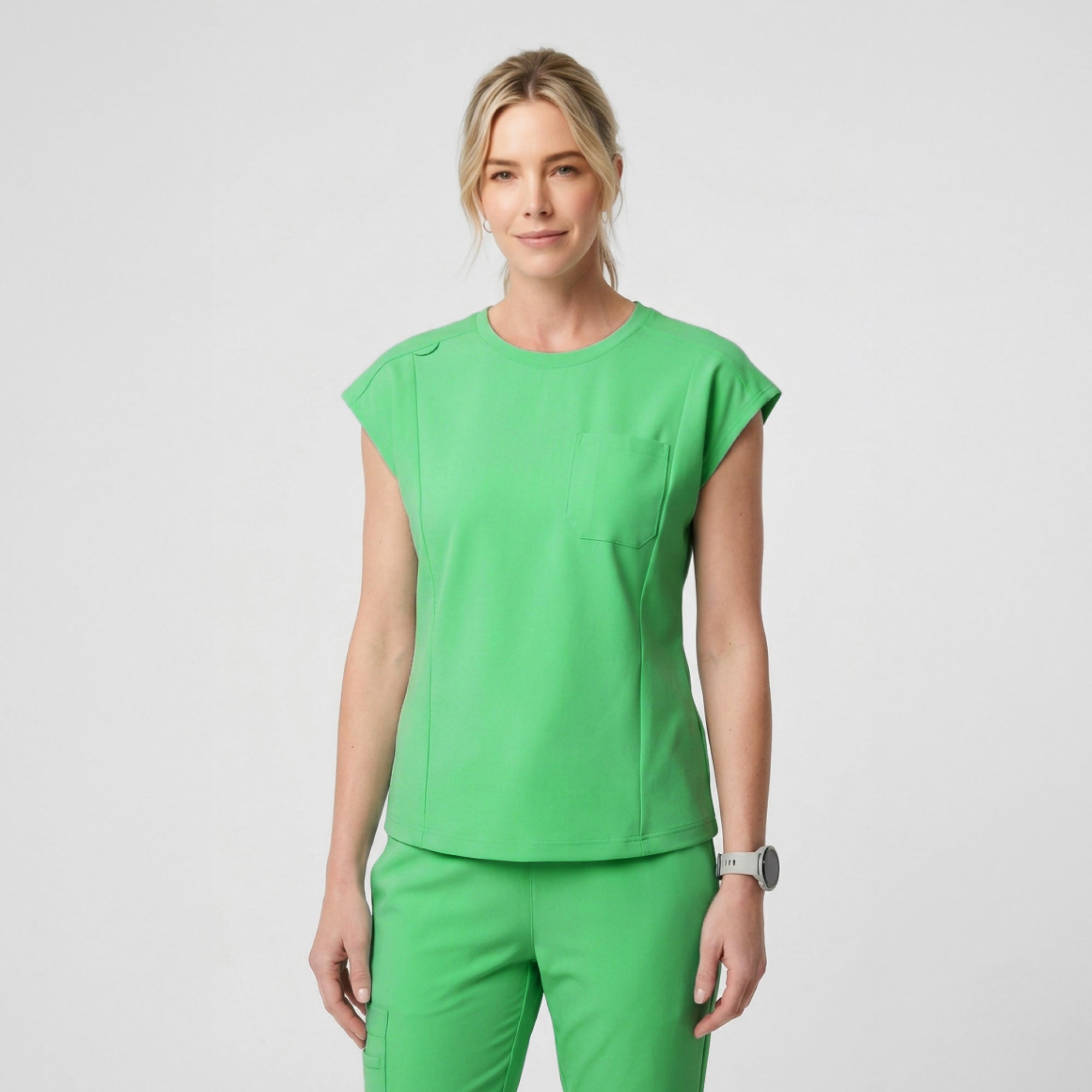 Zenir | Women's Soft Stretch Crewneck Scrub Top - Pistachio Green