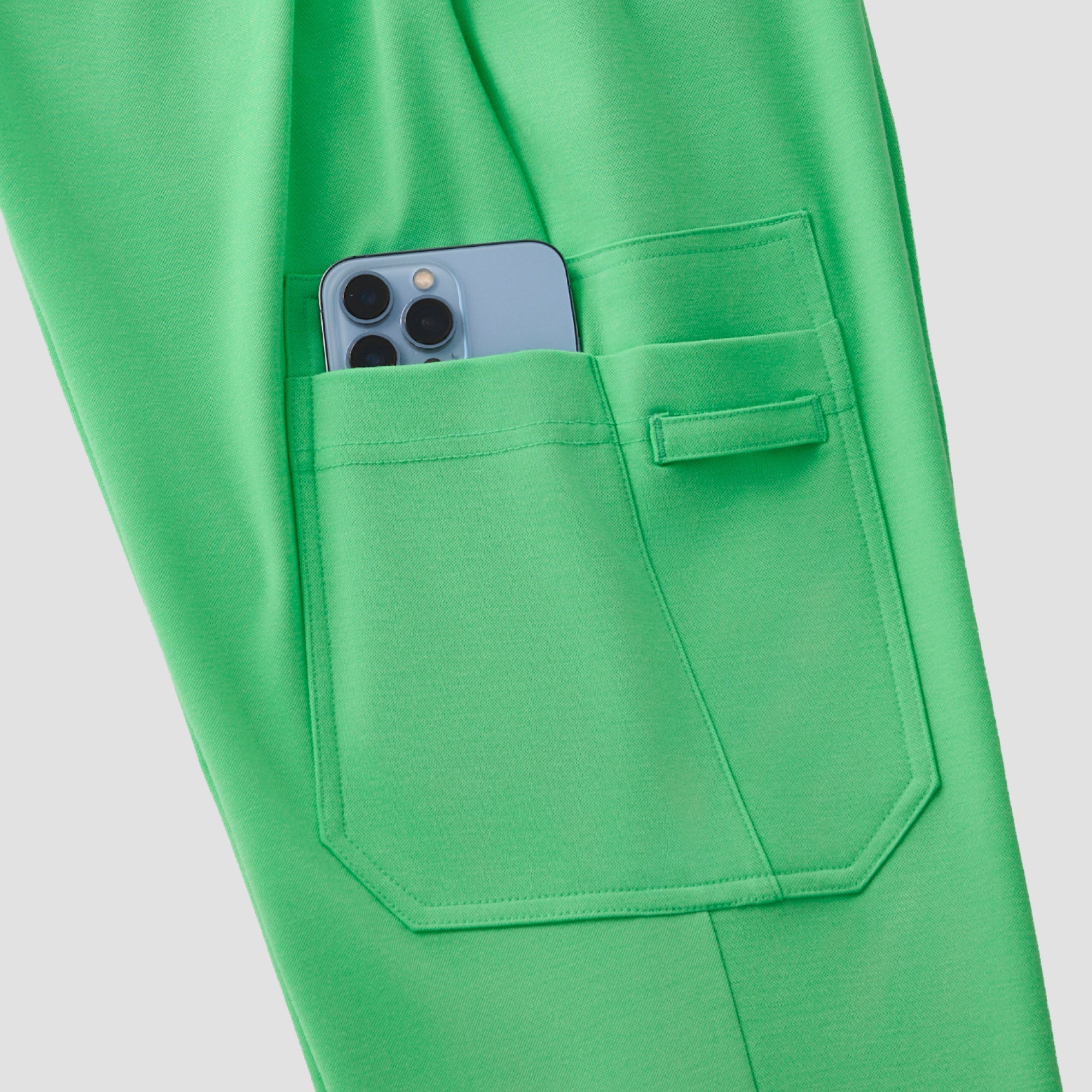 Zenir | Women's Soft Stretch High Waisted Jogger Scrub Pants - Pistachio Green