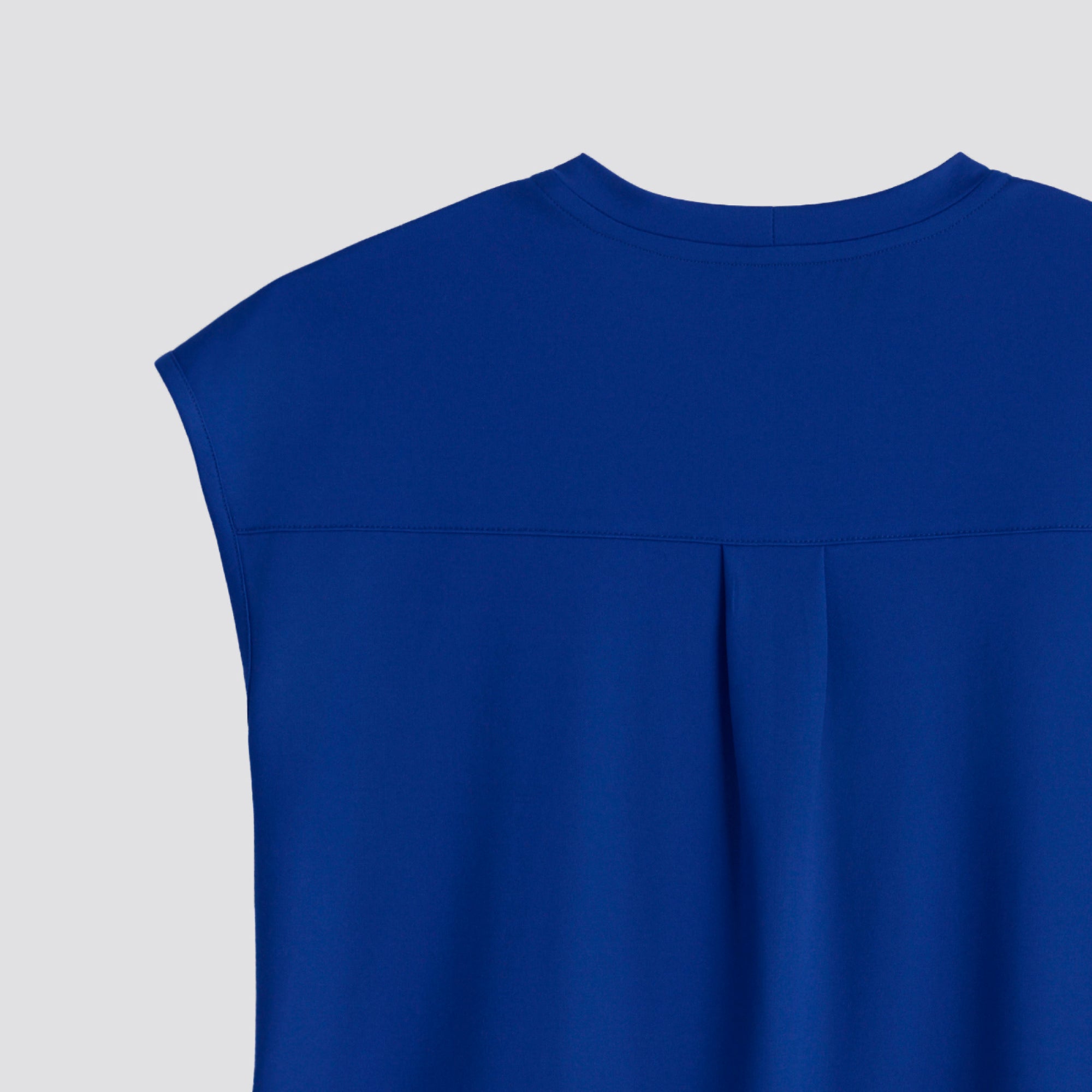 Zenir | Women's Soft Stretch Crewneck Scrub Top - Royal Blue