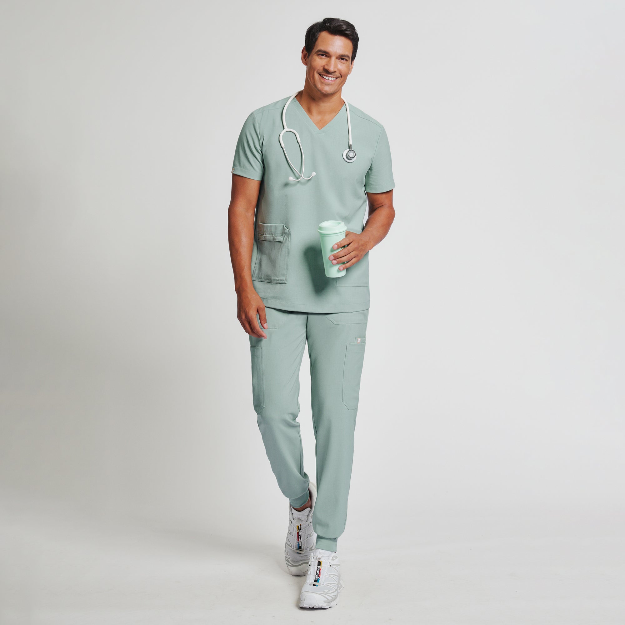 Zenir | Men's VersaPocket Scrub Top - Sage Green