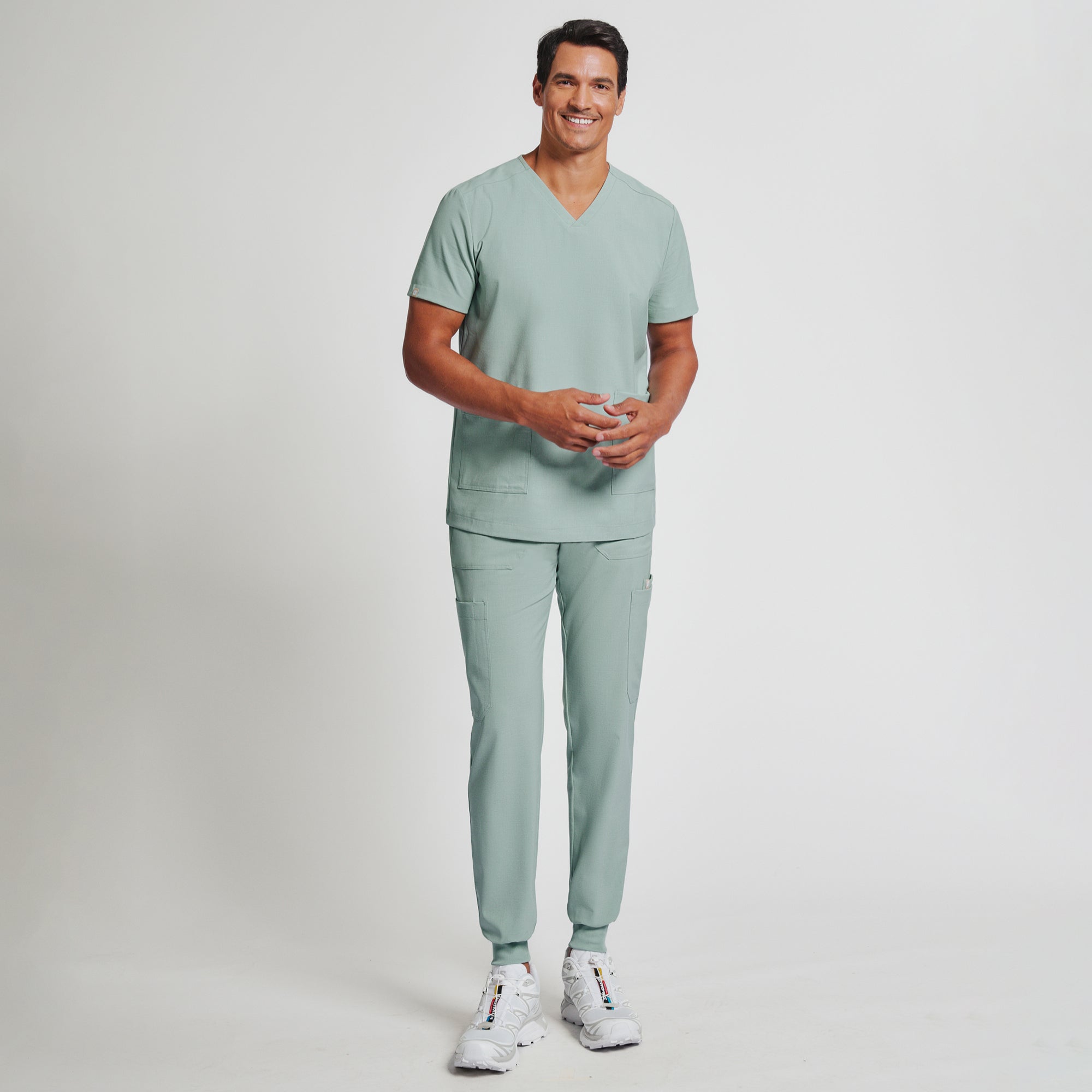 Zenir | Men's Essential 8-Pocket Jogger Scrub Pants - Sage Green