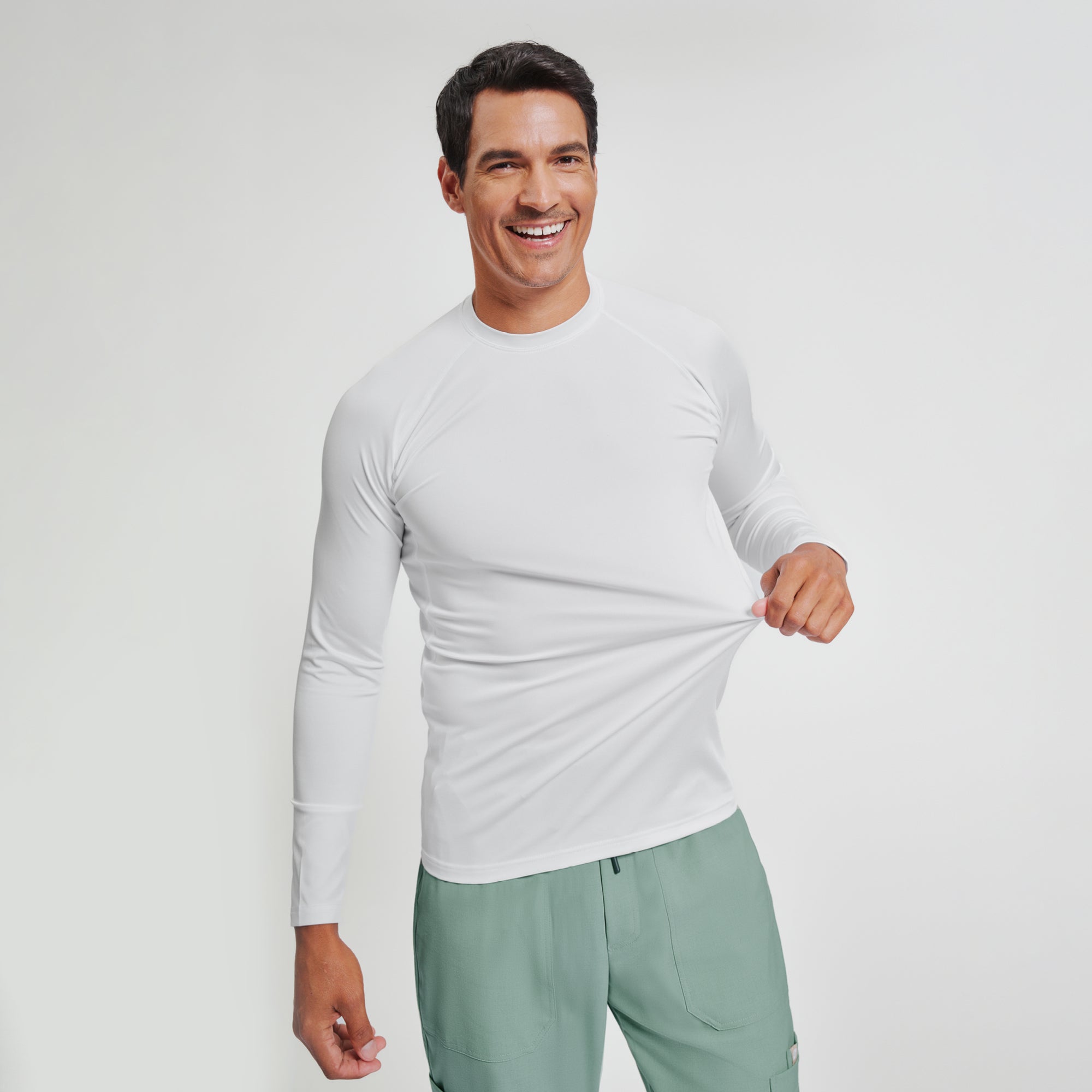 Zenir | Men's Essential Underscrub Top - White