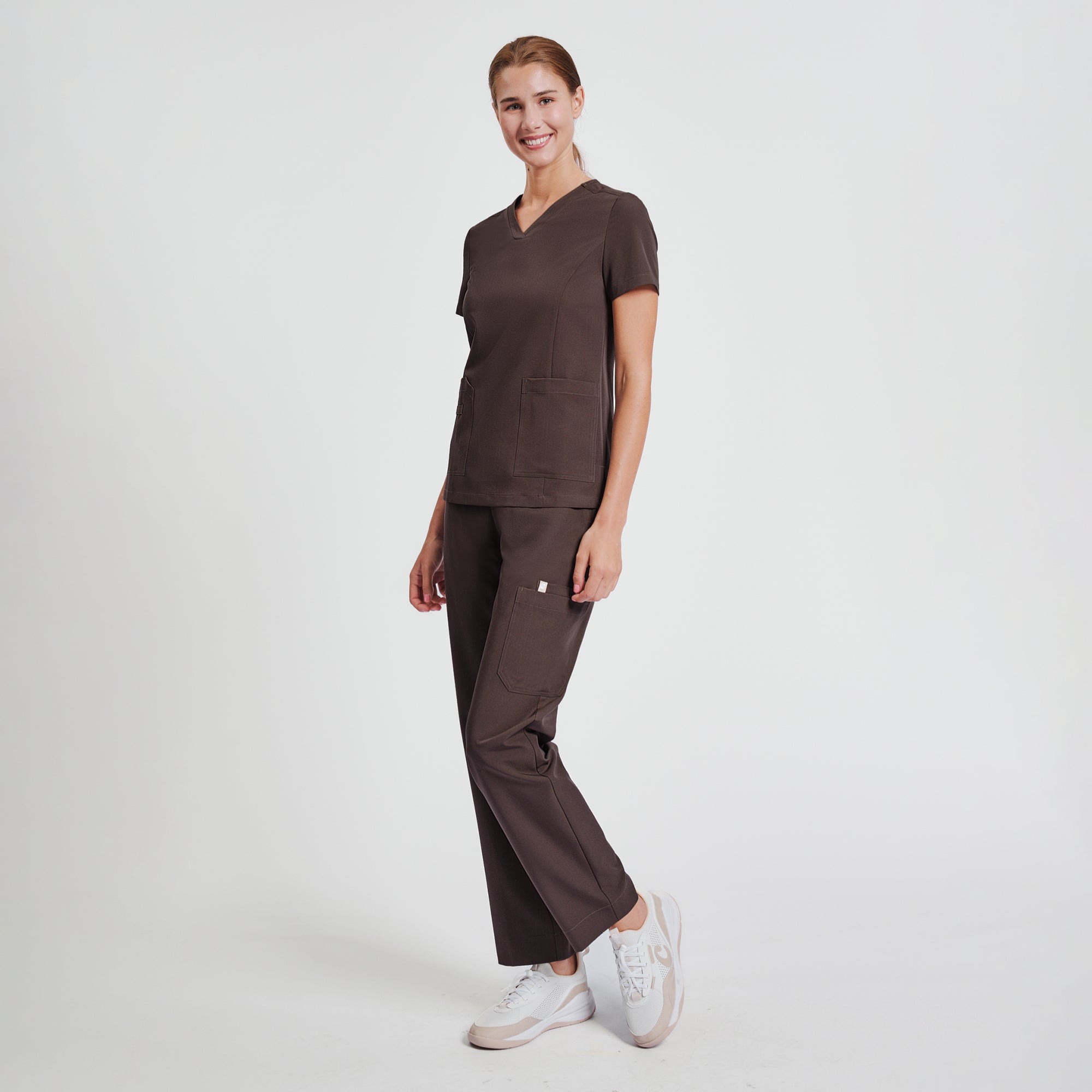 Zenir | Women's VersaPocket Scrub Top - Brown
