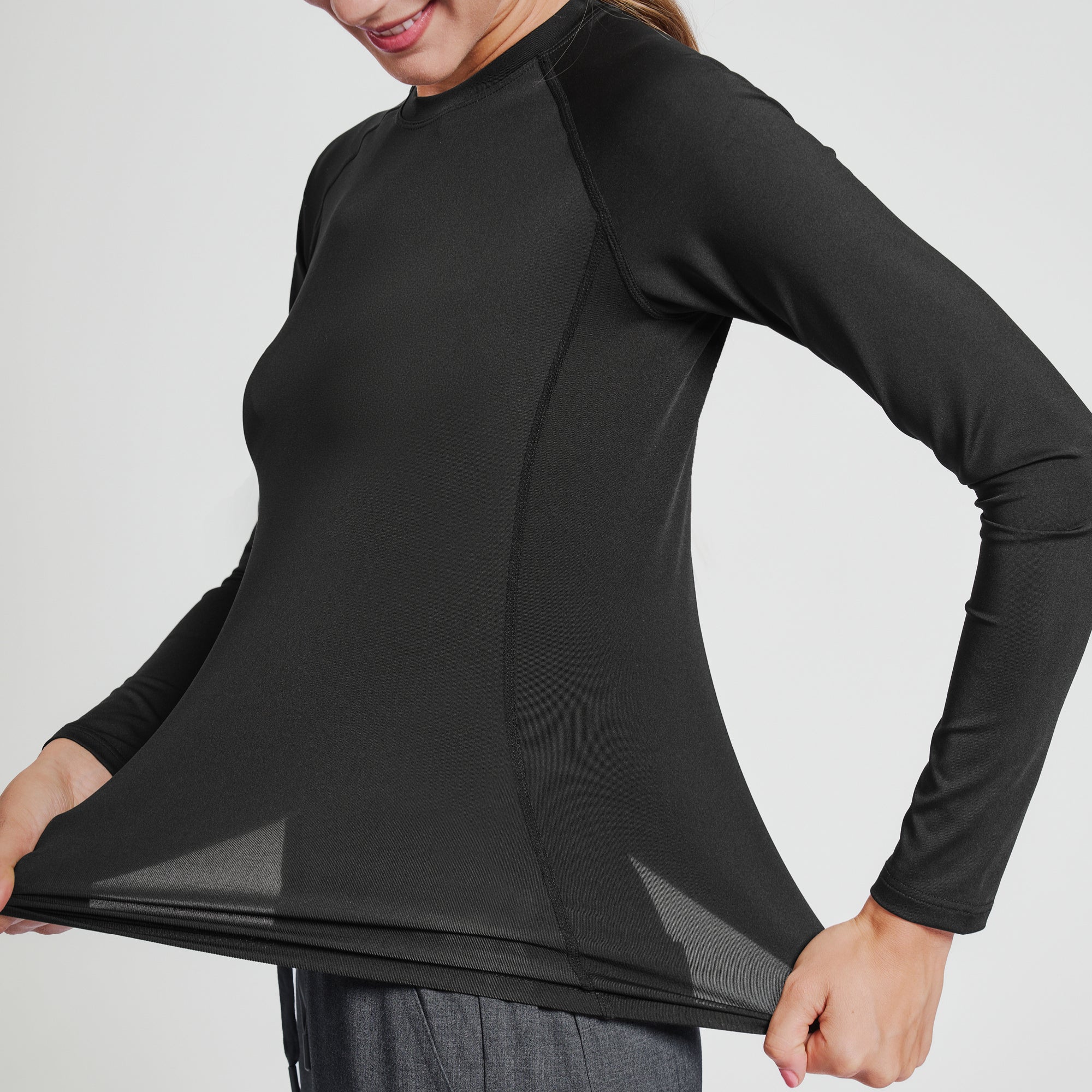 Zenir | Women's Essential Underscrub Top - Black
