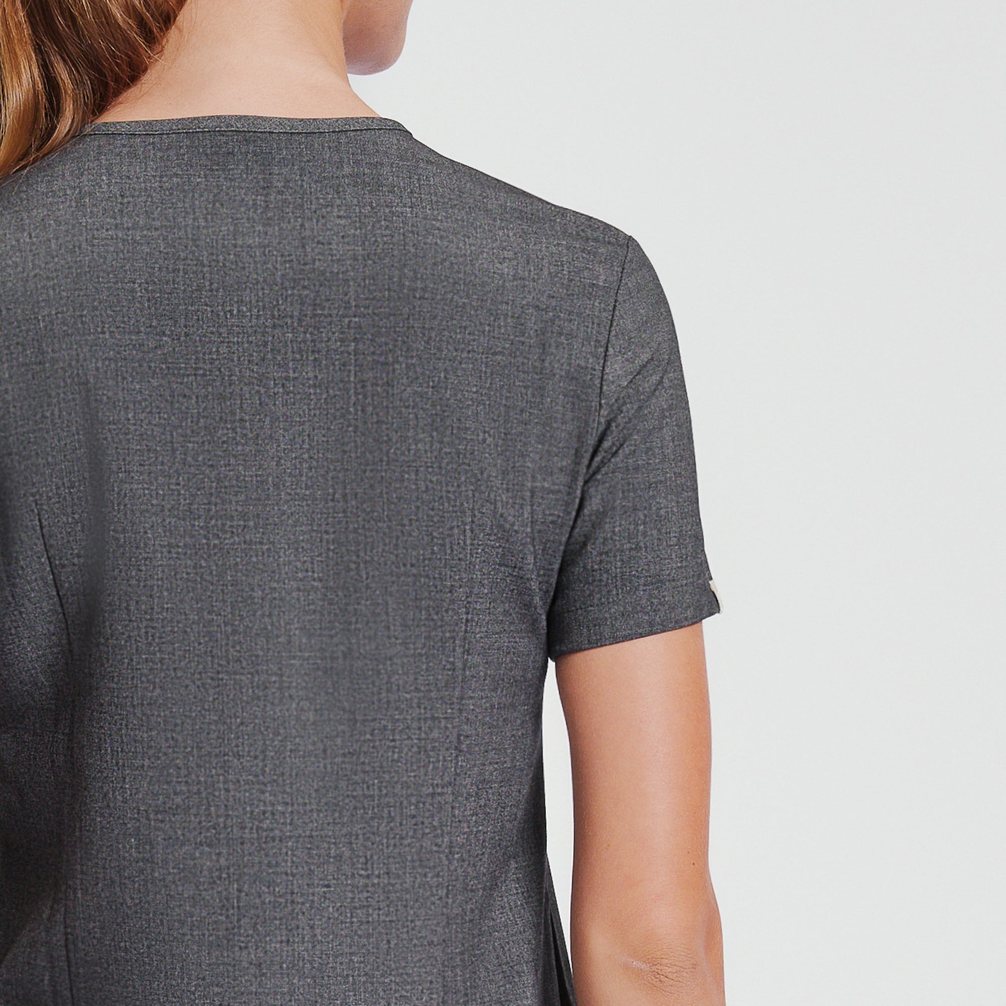 Zenir | Women's Core 3 Pocket Scrub Top - Charcoal Gray