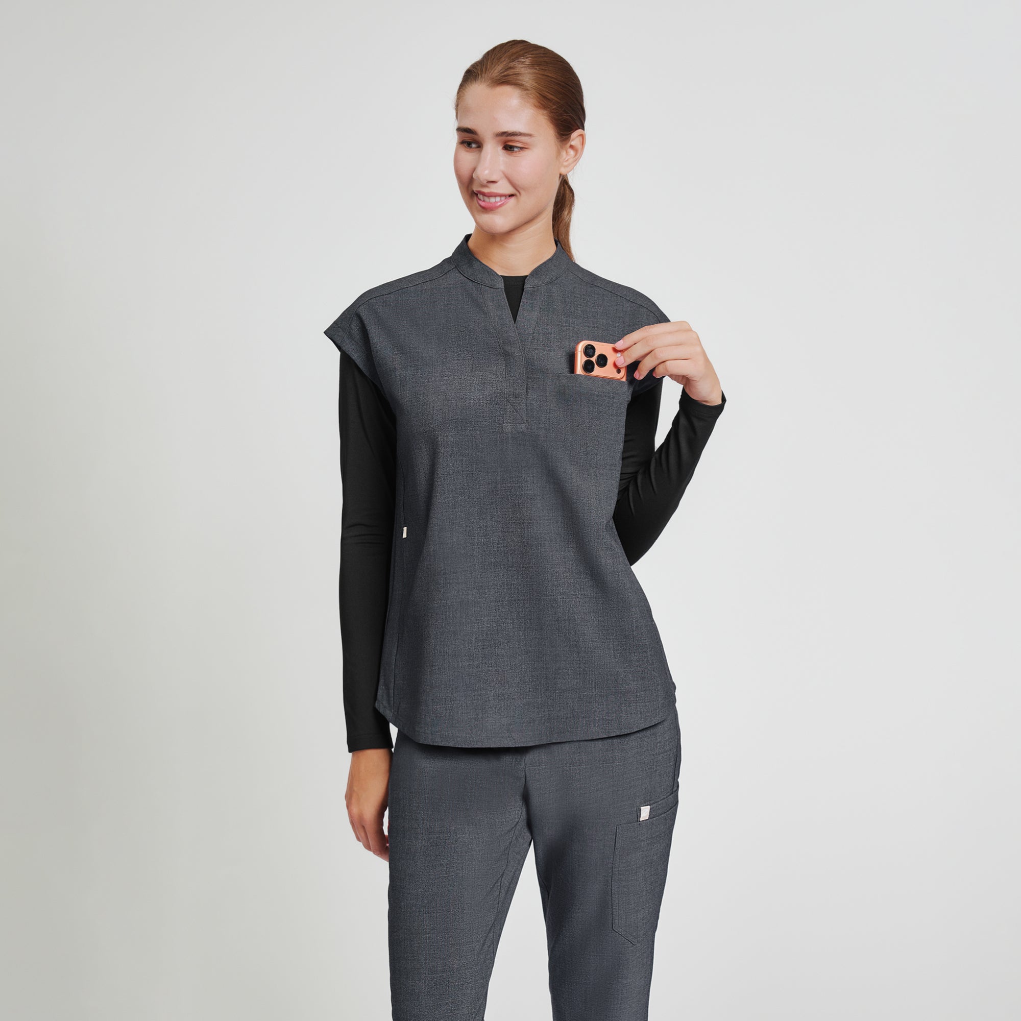 Zenir | Women's Easy-Fit Jogger Scrub Pants - Charcoal Gray