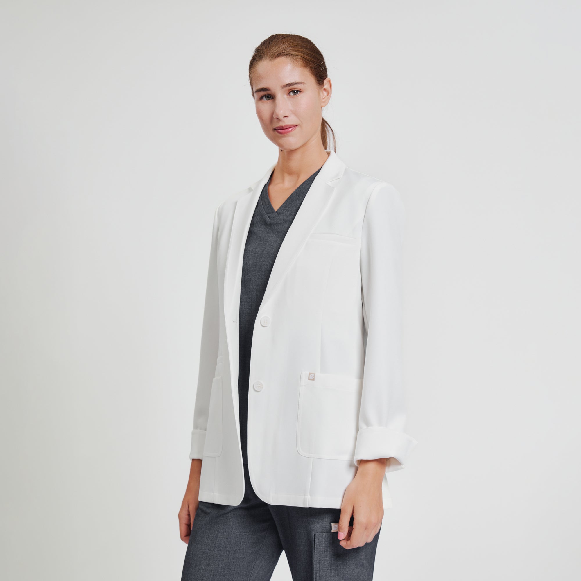Zenir | Structured Nuevo Short Lab Coat LCW-202 - Ivory White