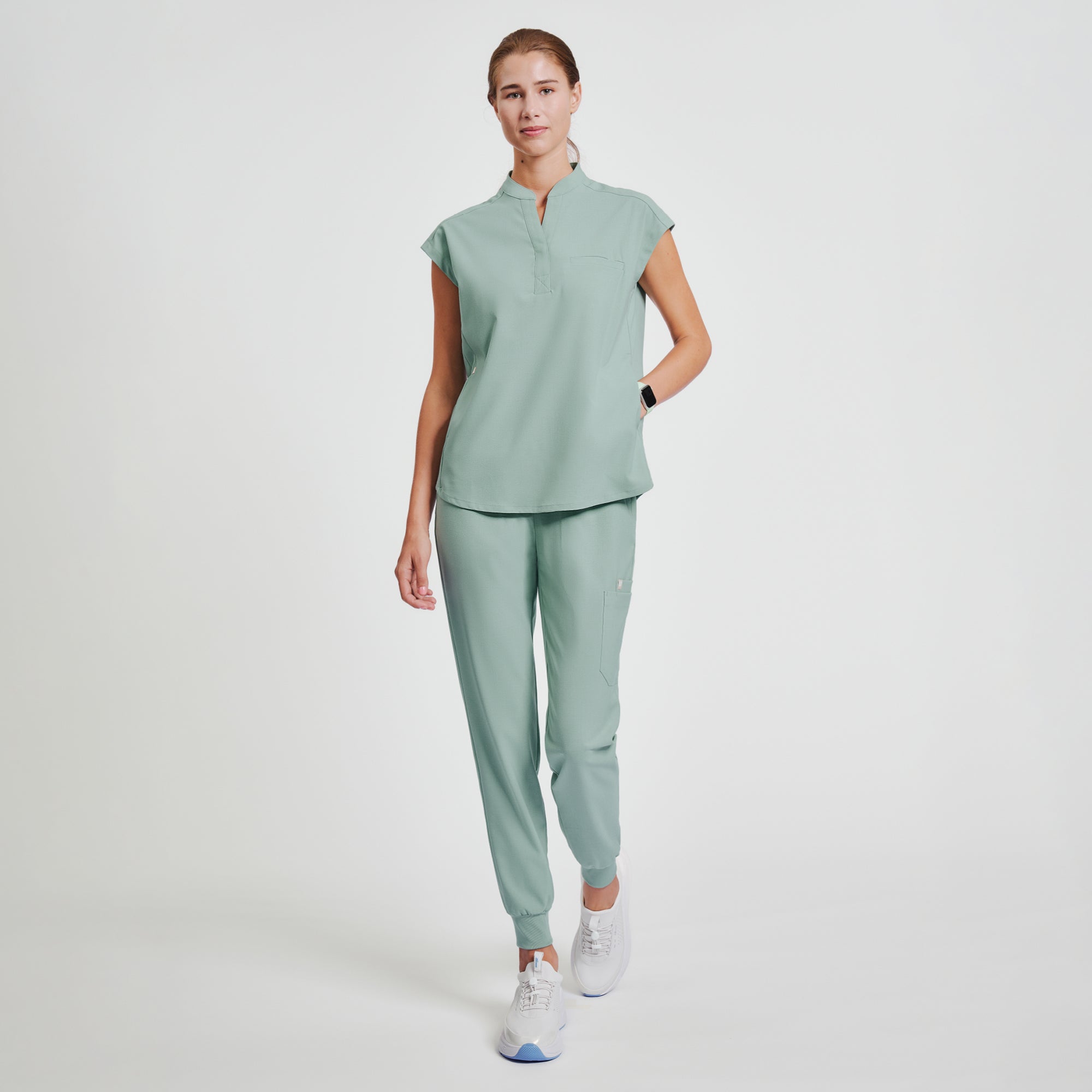 Zenir | Women's Easy-Fit Jogger Scrub Pants - Sage Green