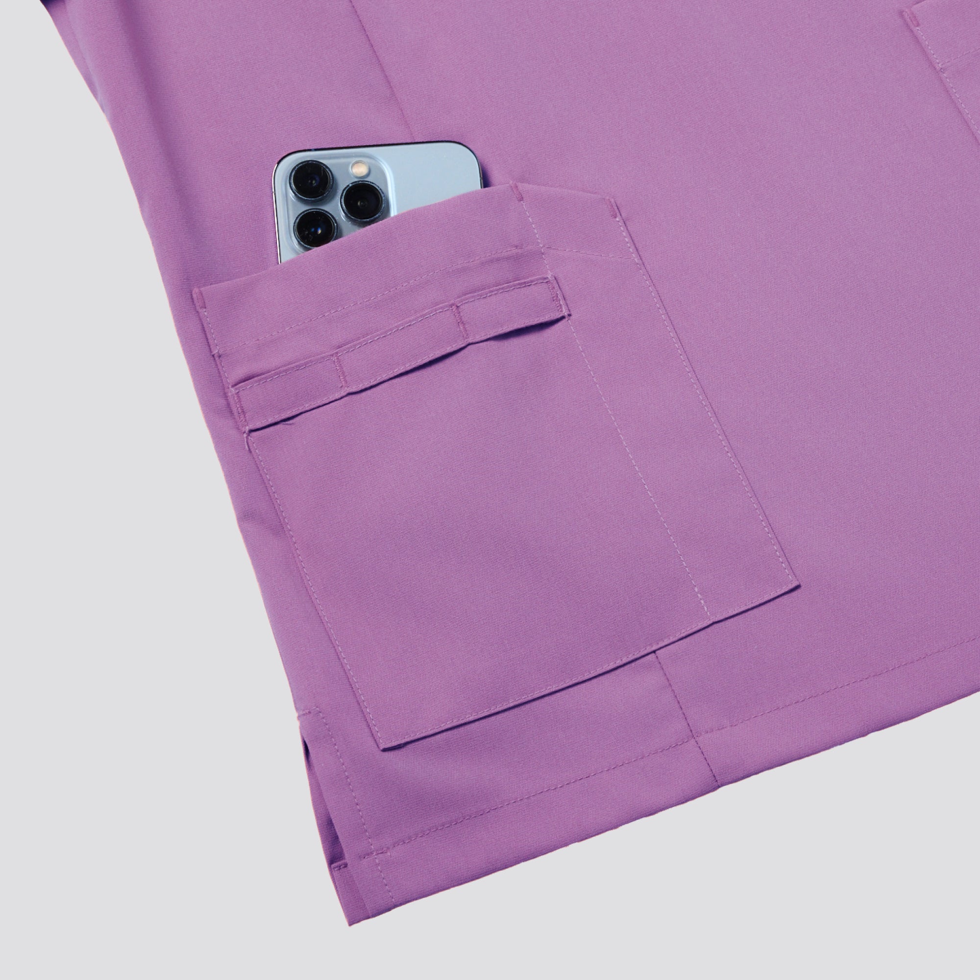 Zenir | Women's VersaPocket Scrub Top - Mauve Pink