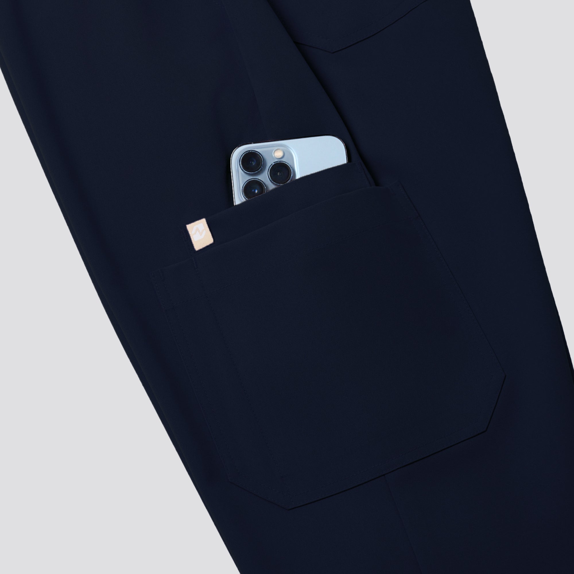 Zenir | Women's Easy-Fit Jogger Scrub Pants - Navy