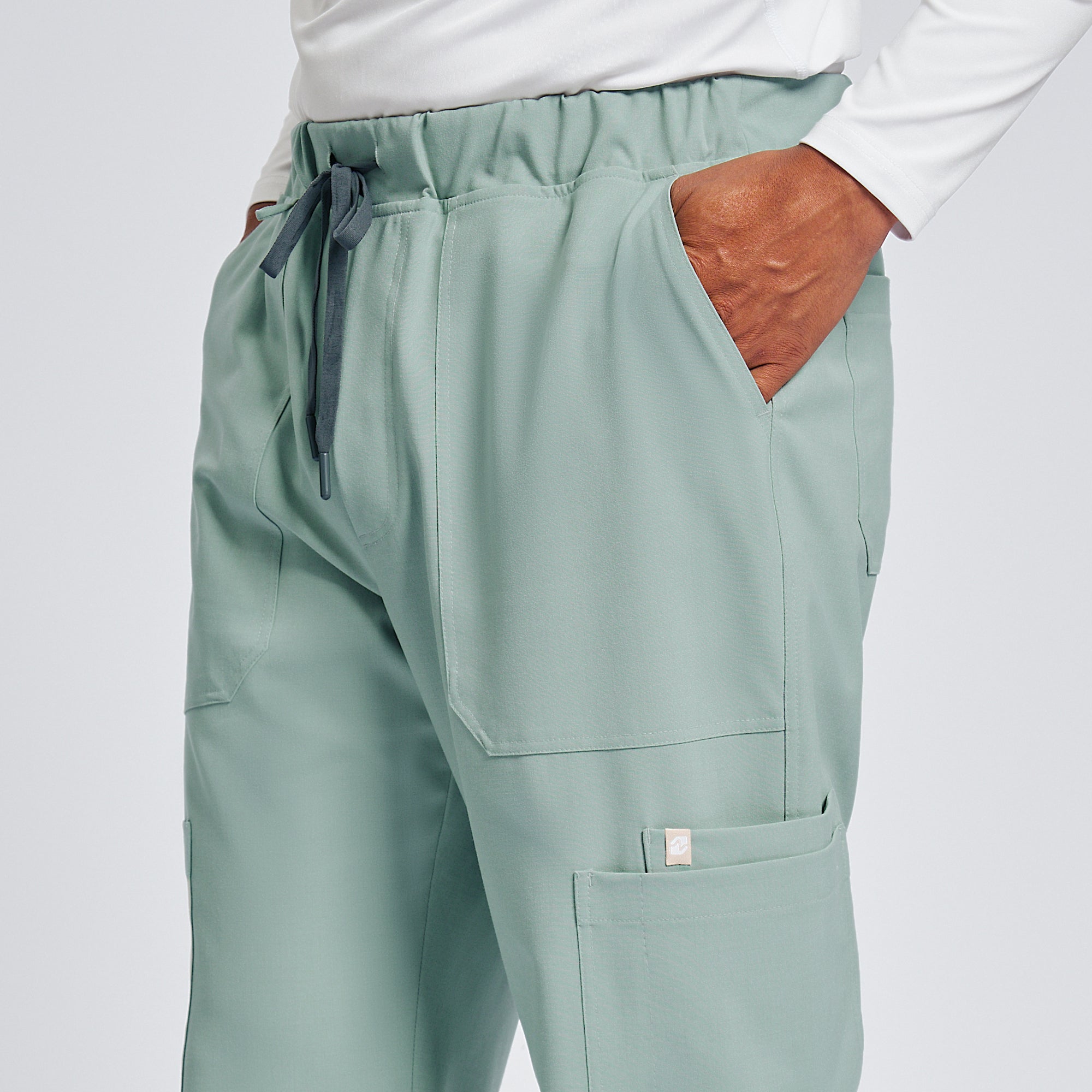 Zenir | Men's Essential 8-Pocket Straight Scrub Pants - Sage Green