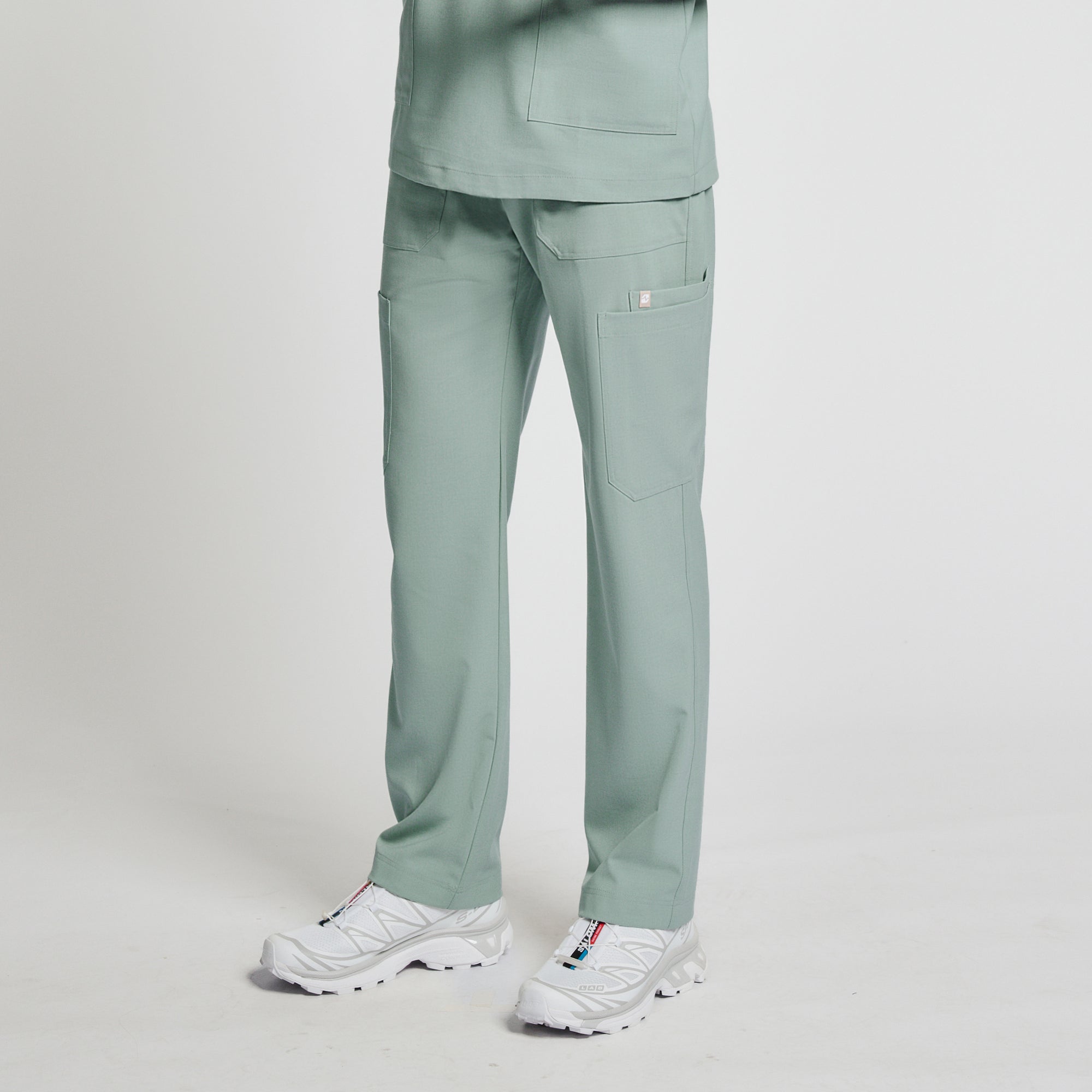 Zenir | Men's Essential 8-Pocket Straight Scrub Pants - Sage Green