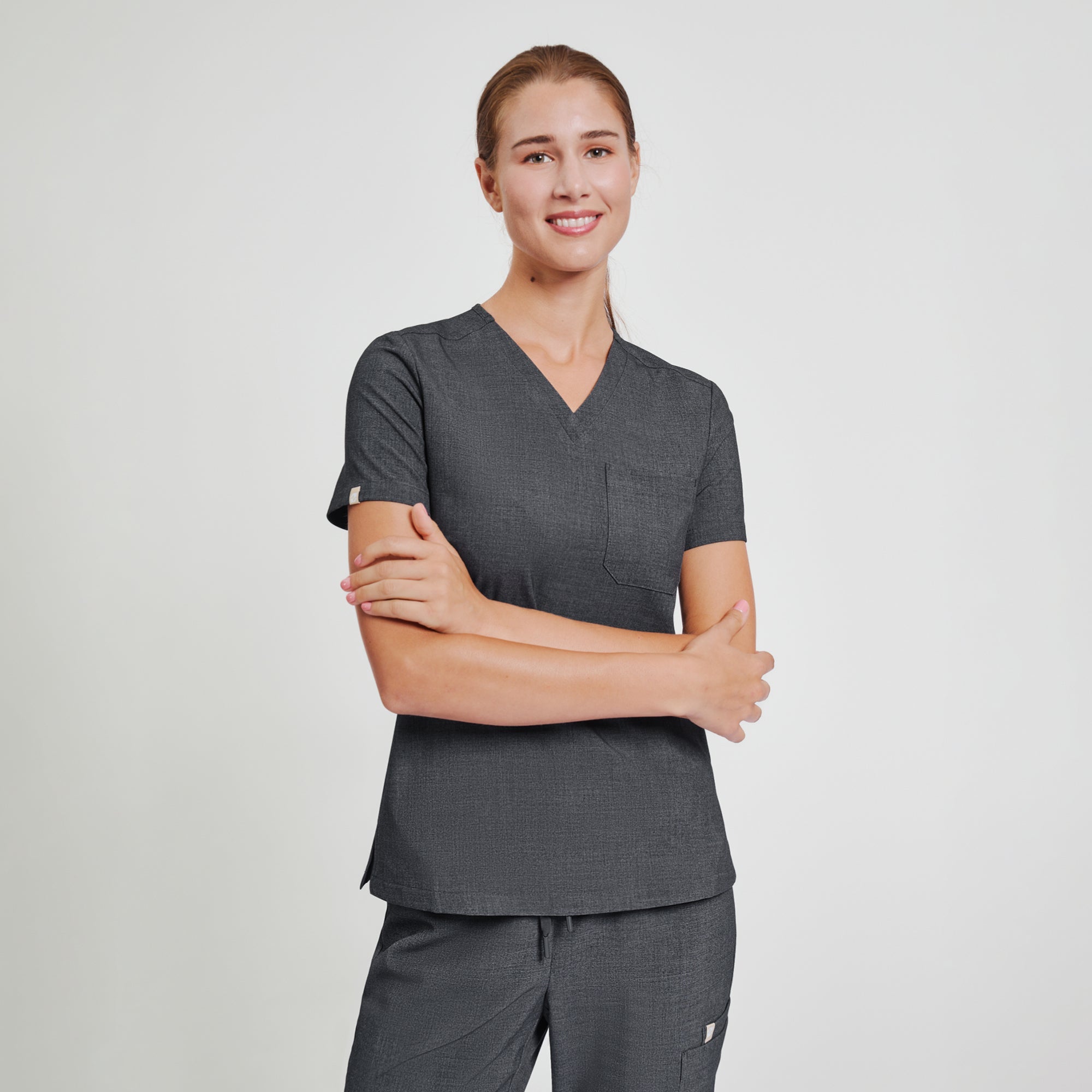 Zenir | Women's Core 3 Pocket Scrub Top - Charcoal Gray
