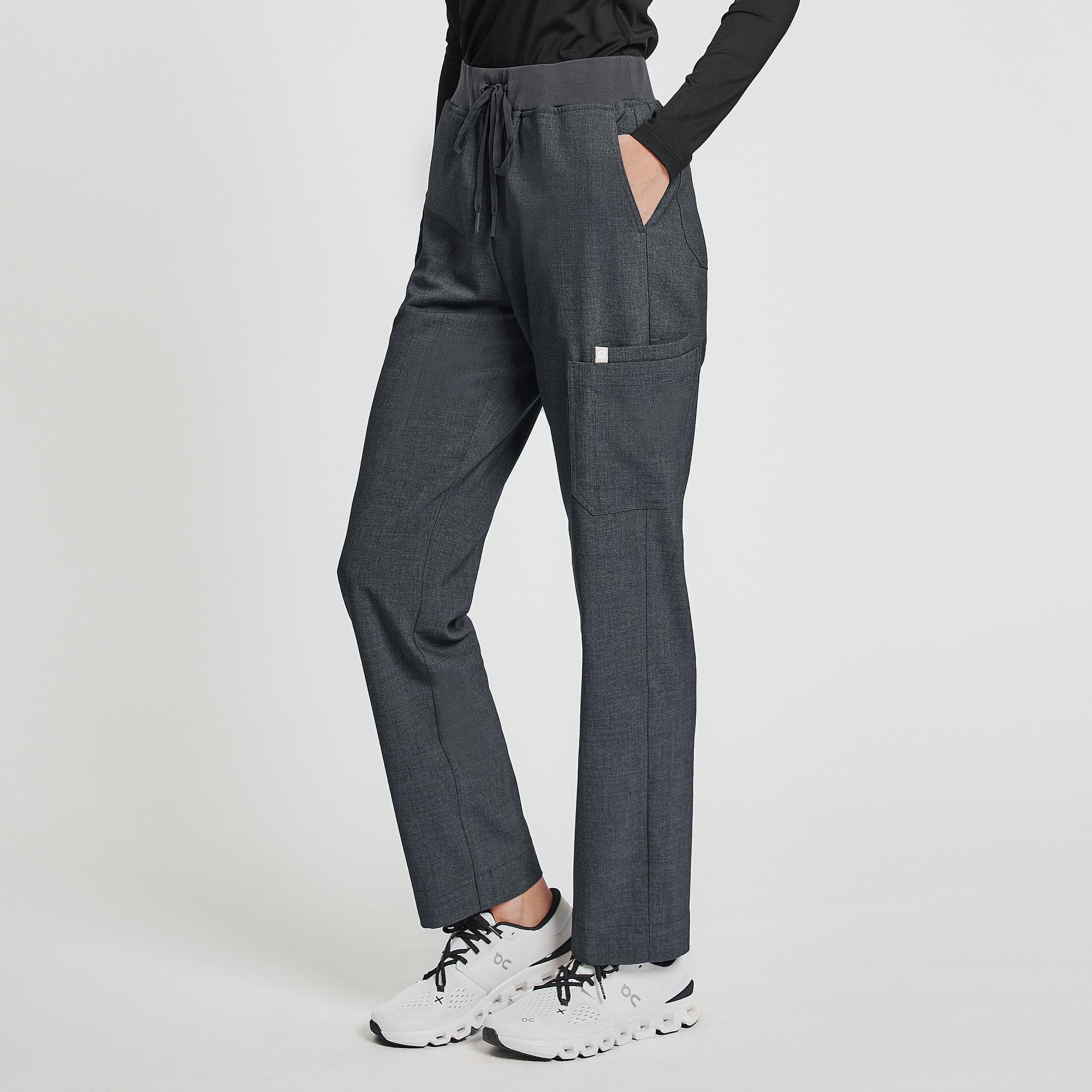 Zenir | Women's Signature Straight Scrub Pants - Charcoal Gray