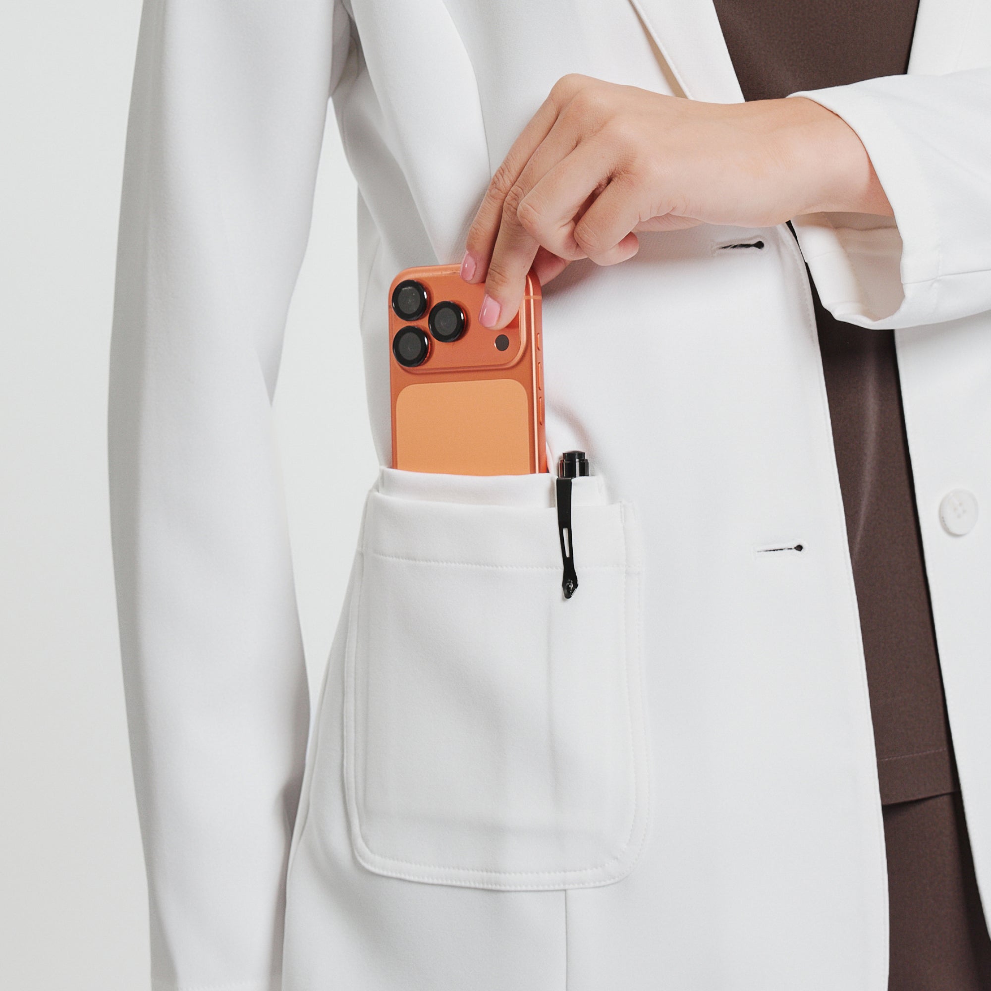 Zenir | Structured Classic Short Lab Coat LCW-201 - Ivory White