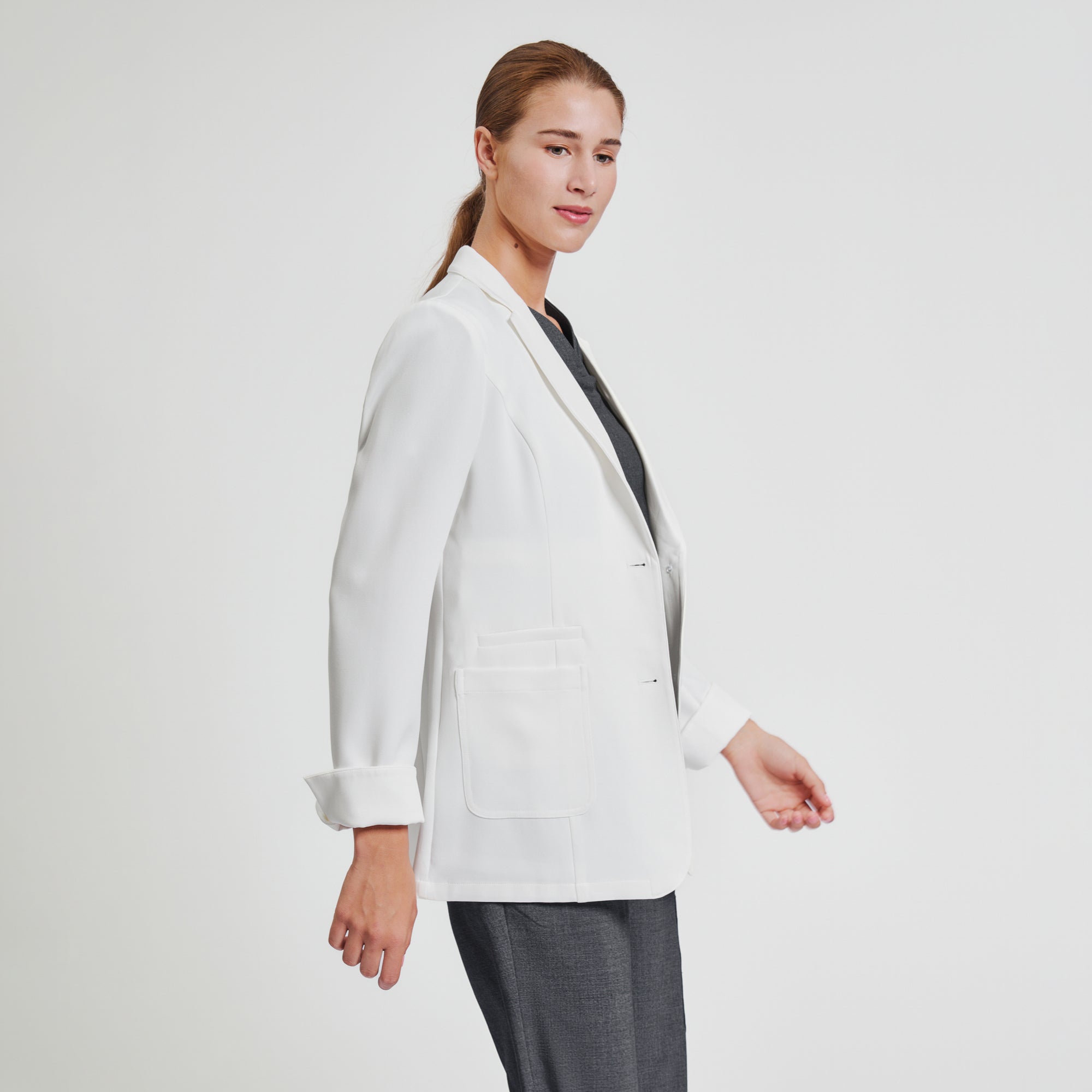 Zenir | Structured Nuevo Short Lab Coat LCW-202 - Ivory White