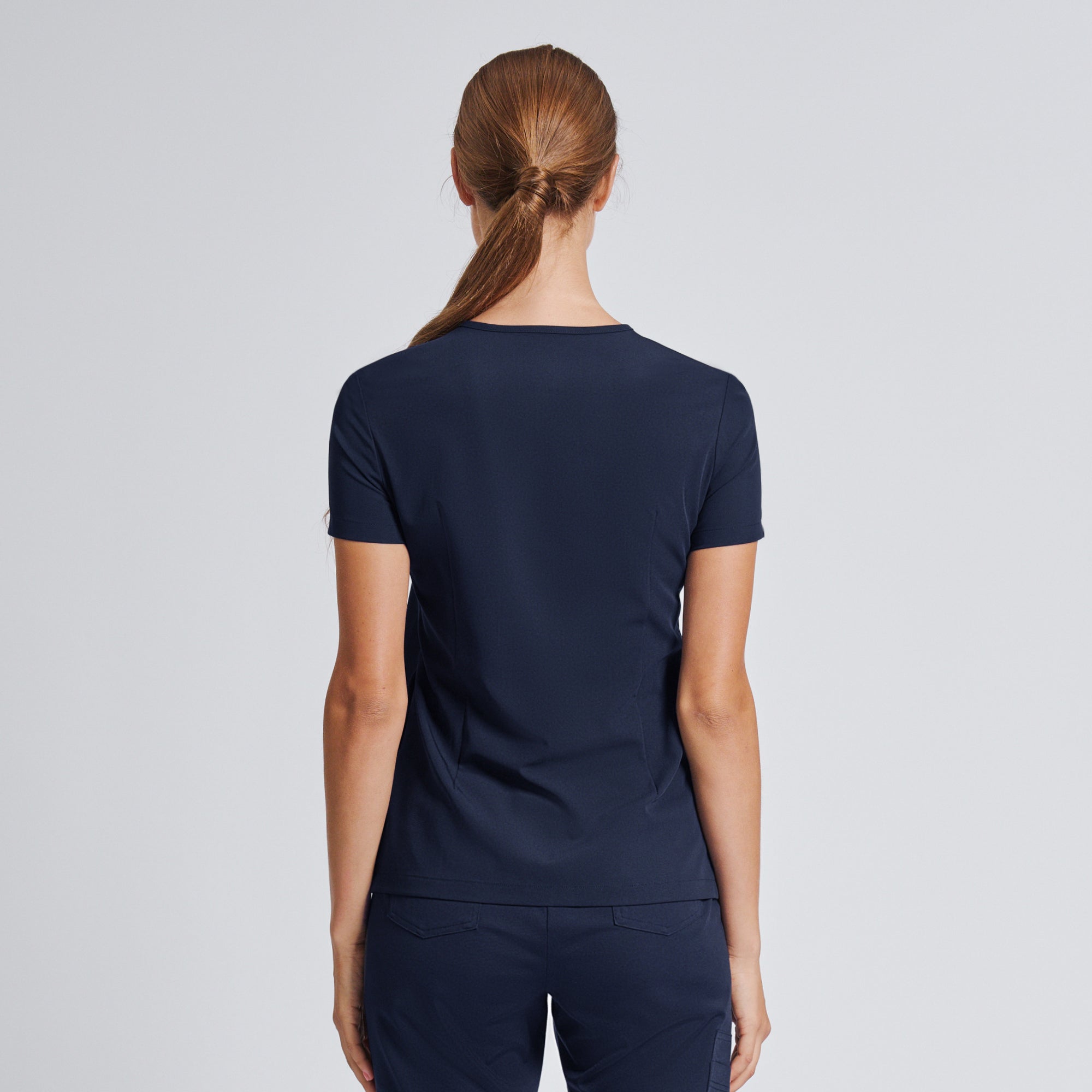 Zenir | Women's Core 3 Pocket Scrub Top - Navy