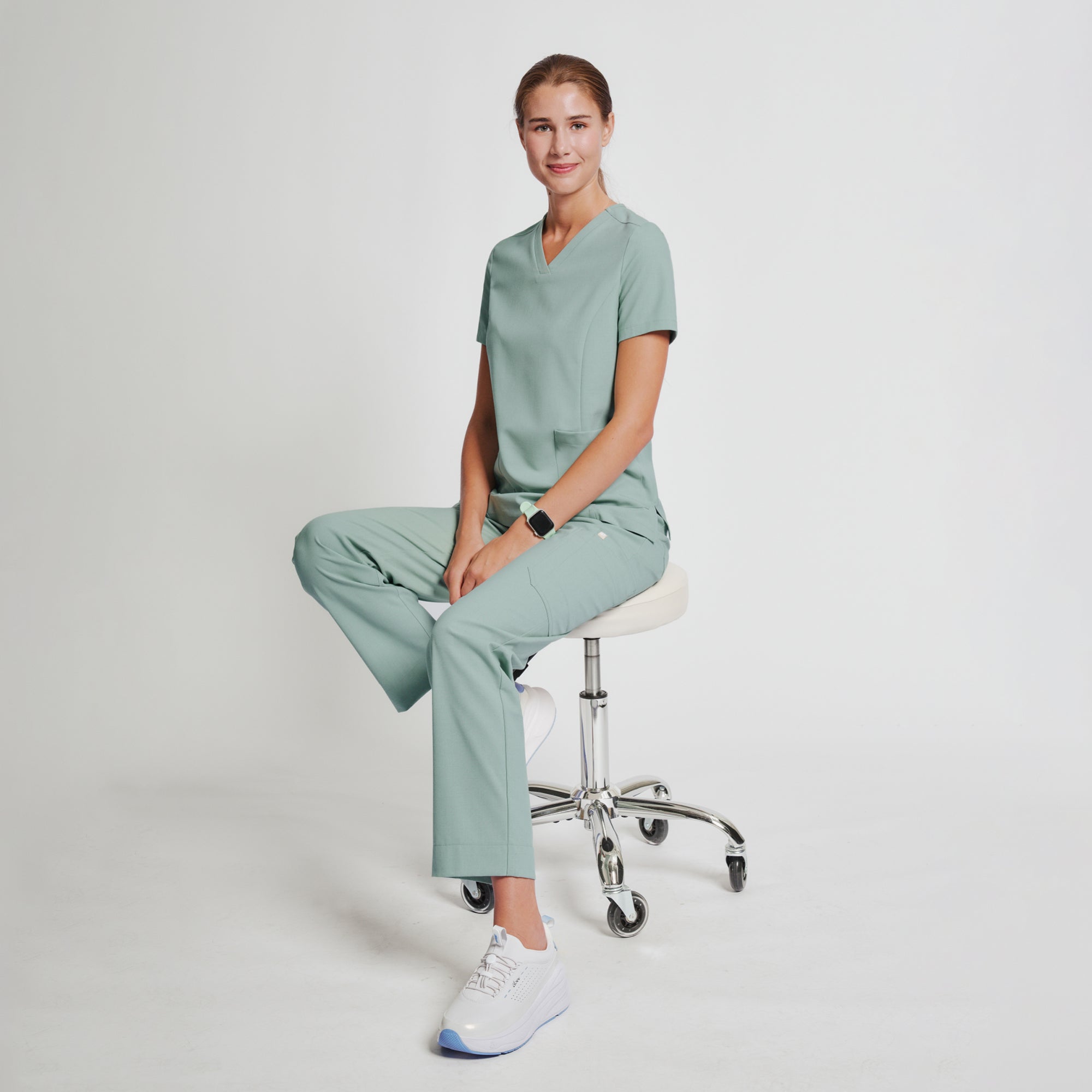 Zenir | Women's Signature Straight Scrub Pants - Sage Green