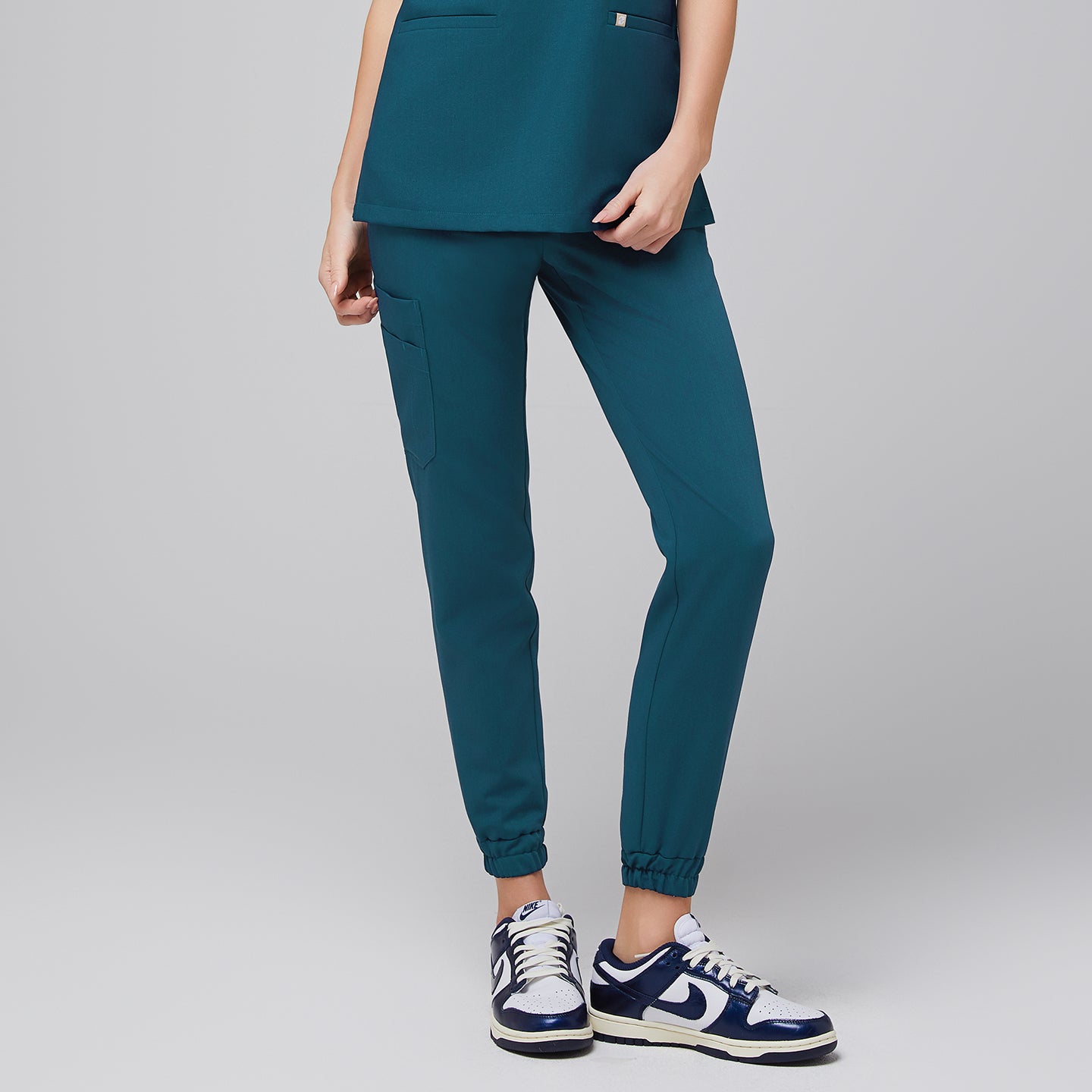Zenir | Women's StretchFit Jogger Scrub Pants - Ocean Teal